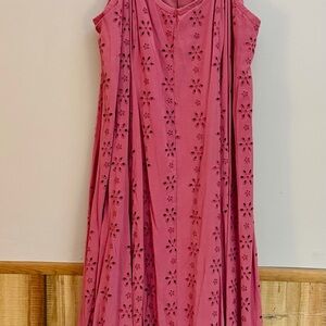 Torrid Size 3 Pink Eyelet Maxi Dress Spaghetti Strap Flowy